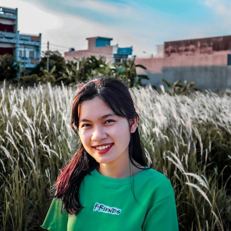 Portrait of Aria Stone, community mentor and Italian cuisine specialist